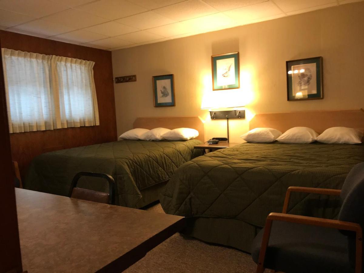 Indianhead Motel Ironwood Exterior photo
